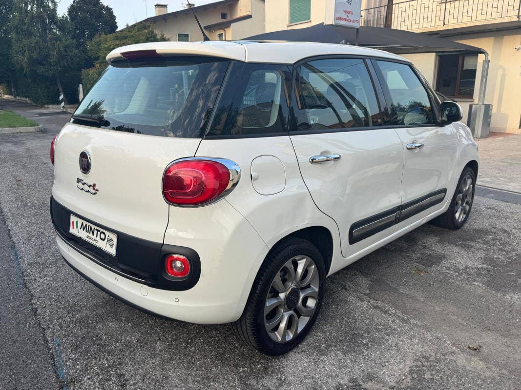 Fiat 500 L 1.4 Lounge 95 CV — foto 3 di 21