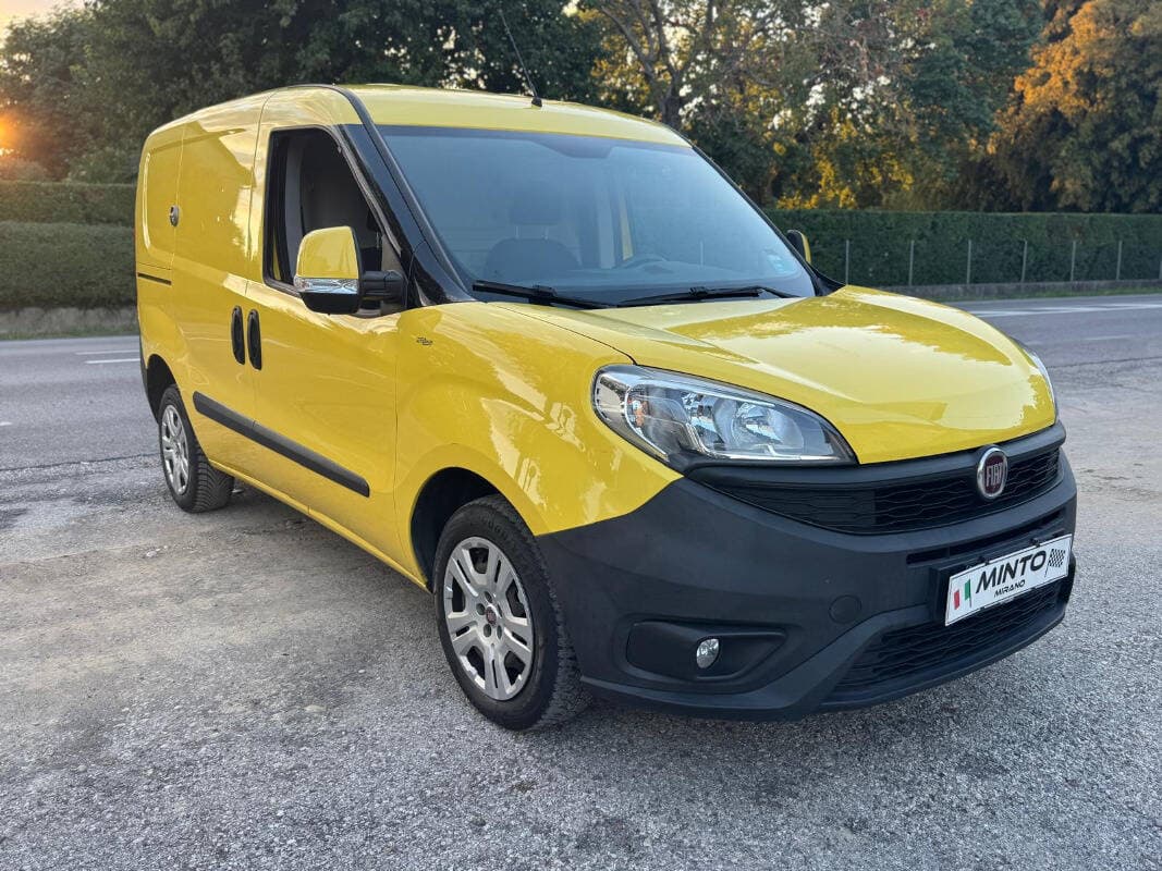 Fiat Doblo Cargo II Cargo 1.3 mjt 16v SX 95cv E6 — foto 3 di 15