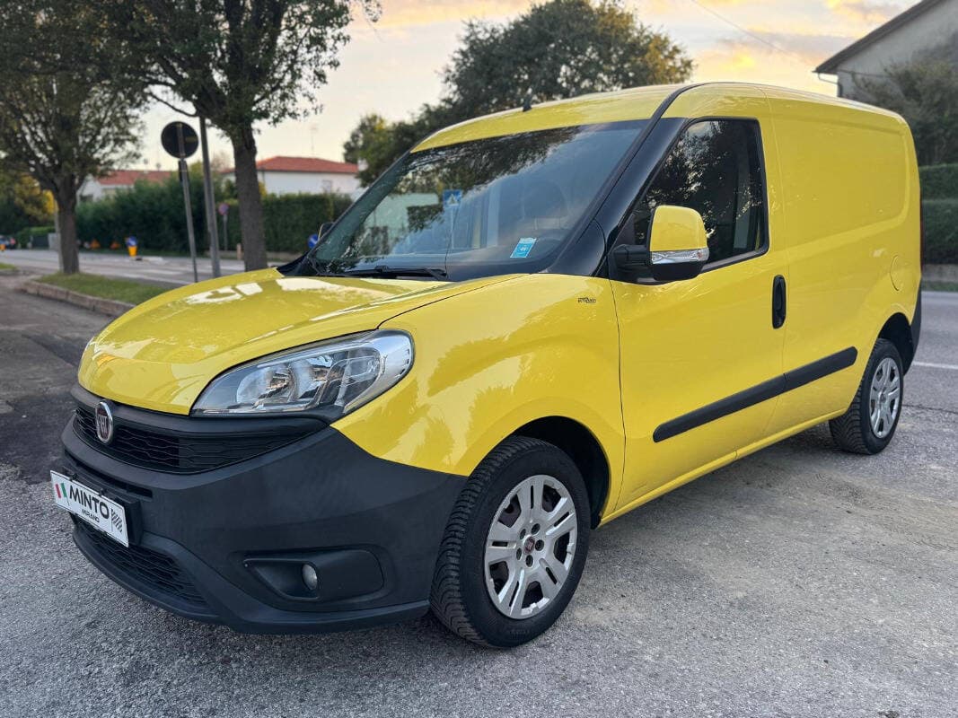 Fiat Doblo Cargo II Cargo 1.3 mjt 16v SX 95cv E6 — foto principale