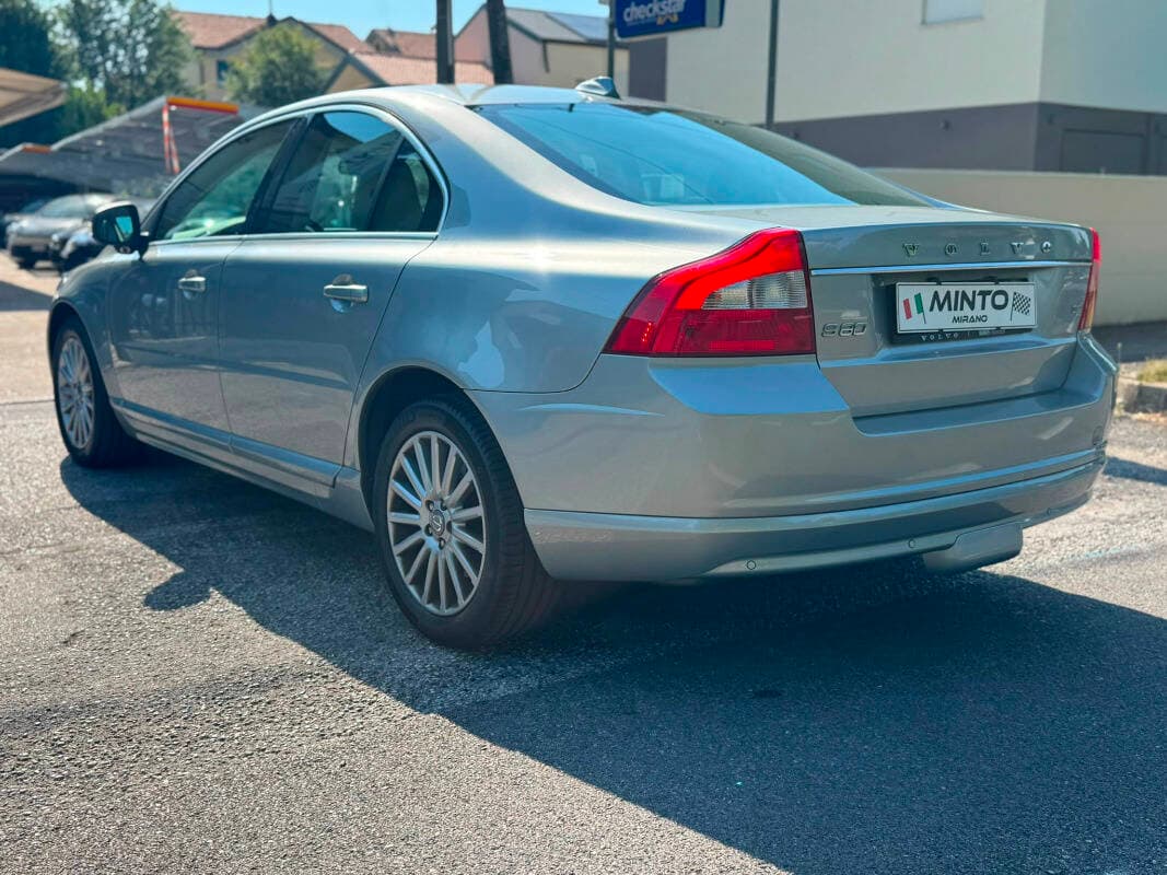 Volvo S80 S80 3.2 Summum auto — foto 2 di 31