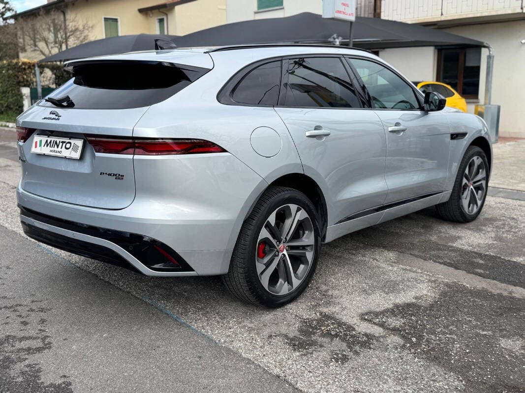 Jaguar F-Pace 2.0 i4 PHEV R-Dynamic HSE AWD 404 CV auto — foto 3 di 27