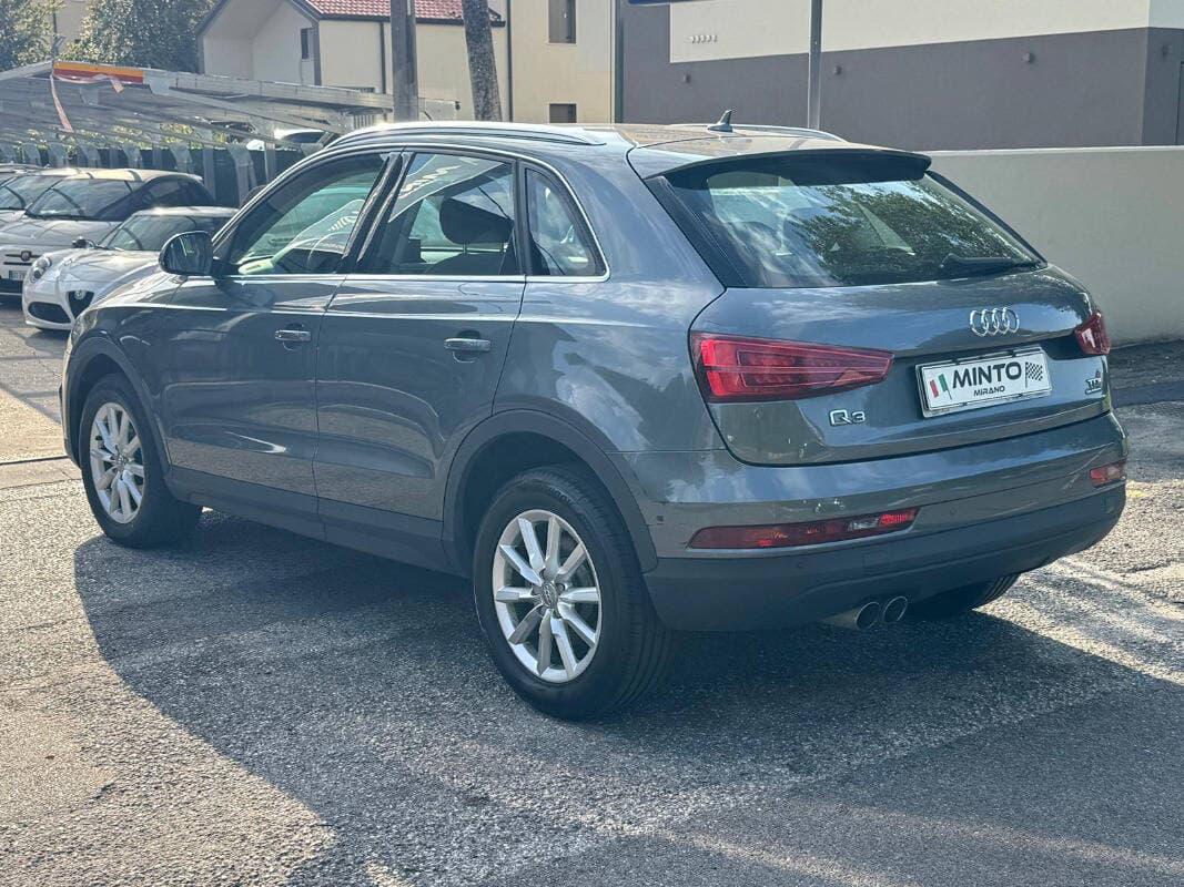 Audi Q3 2.0 TDI Business quattro 150 CV S tronic — foto 2 di 24